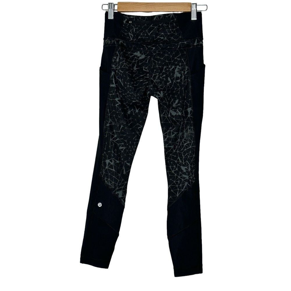 Lululemon Leggings Women's Run Athletic Yoga Gym Black   Size‎ 4 Inseam 24"